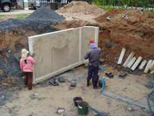 Modular Pools for Tight Urban Sites